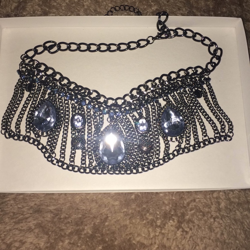 Fashion necklace Rhinestones and Chains